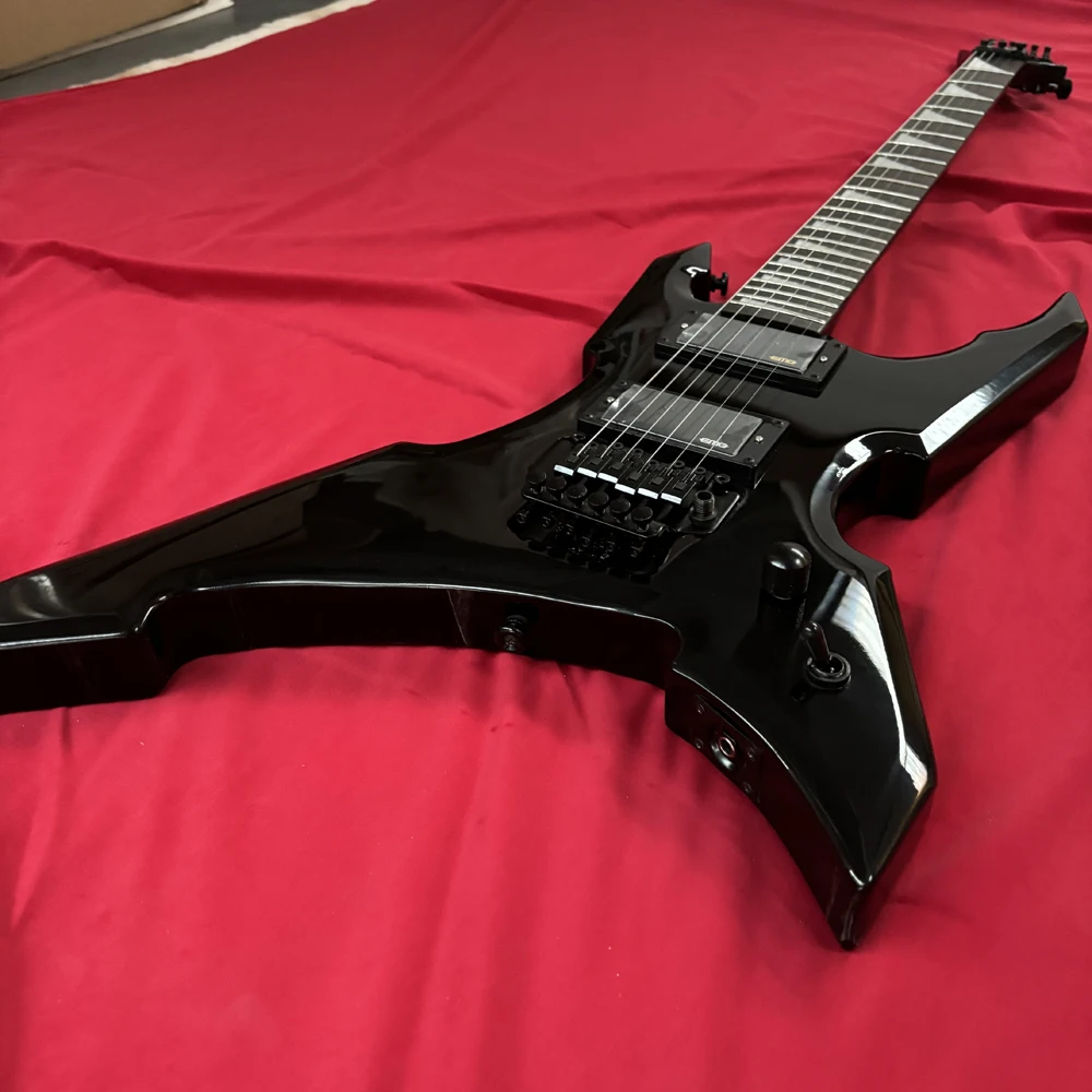 Black Electric Guitar Double Locking Tremolo,smooth frets, comfortable neck, balanced tone,stable tuning,