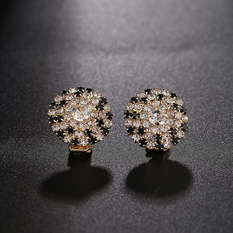 مختلط التألق حجر الراين كليب على أقراط للنساء ، أبيض وأسود ، الذهب الجولة دون ثقب ، أنيقة موضة ، مجوهرات الزفاف هدية