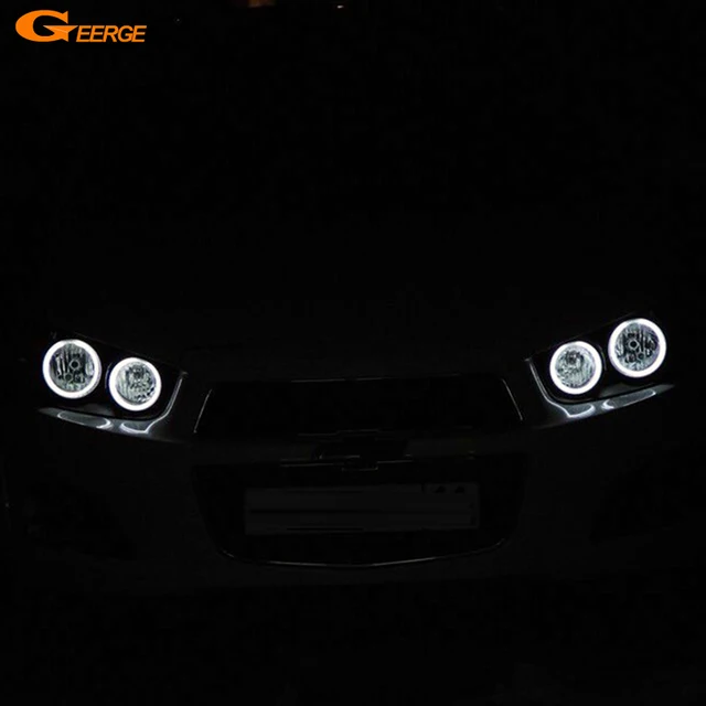 Dla Chevrolet AVEO Sonic T300 2011 2012 2013 2014 2015 Doskonały Ultra Bright CCFL Angel Eyes Kit Halo Rings