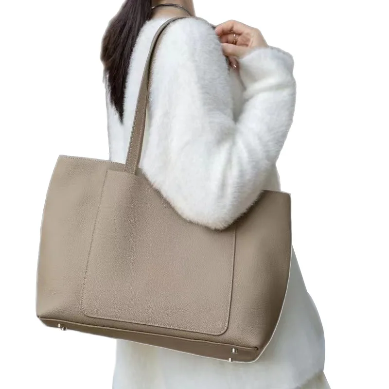 

Large Genuine Leather Handbag Woman Fashionable Ladies Cow Leather Tote Bag 2025 New Casual Real Cowhide Shoulder Bag