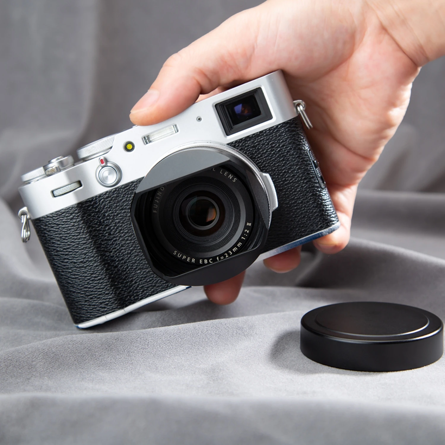 

X100V Camera Lens Hood with 49mm Adapter Ring For Fuji X100V X100VI Metal Screw-in Lens Hood Lens Cap Replaces