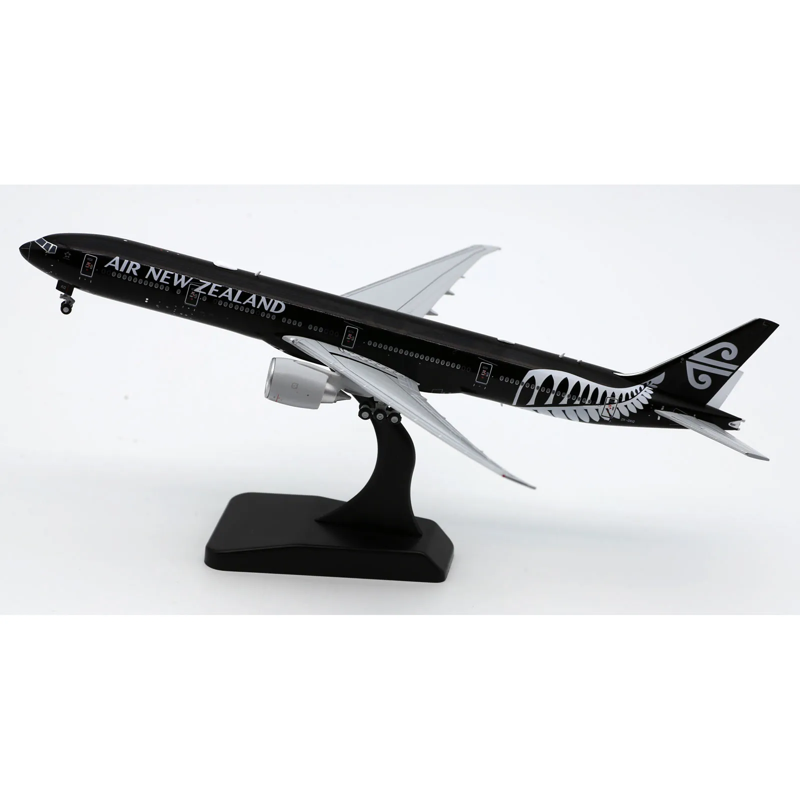 新米ランド合金コレクタブルプレーン、jcウィング1:400エア、staralliance booe B777-300ERダイキャスト航空機モデル、xx40006、ZK-OKQ