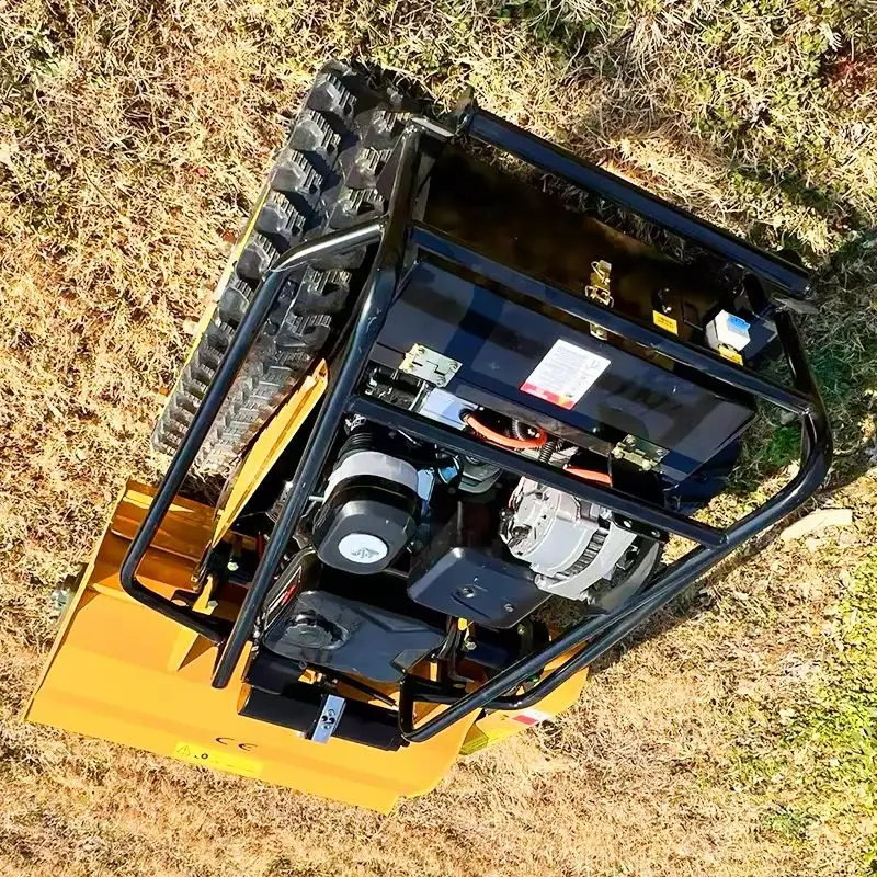 Robot rasaerba con telecomando intelligente personalizzato adatto a vari terreni, per tagliare le erbacce e mantenere i prati.