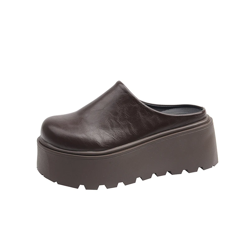 أحذية البغال ذات نعل مسطح شباشب نسائية صنادل ربيعية غير رسمية 2026 فستان موضة جديدة شباشب مريحة