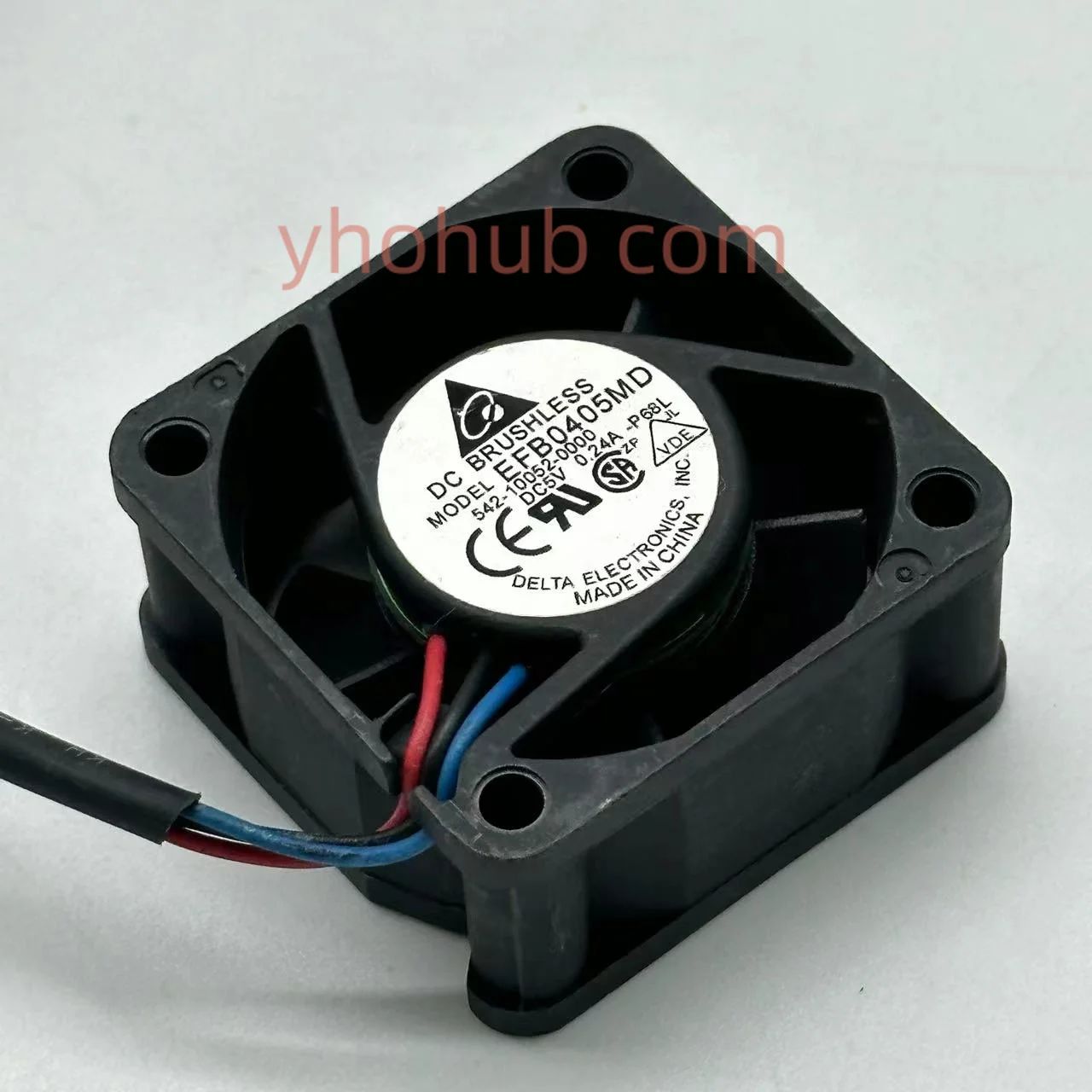 

Delta Electronics EFB0405MD P68L DC 5V 0.24A 40x40x20mm 3-wire Server Cooling Fan