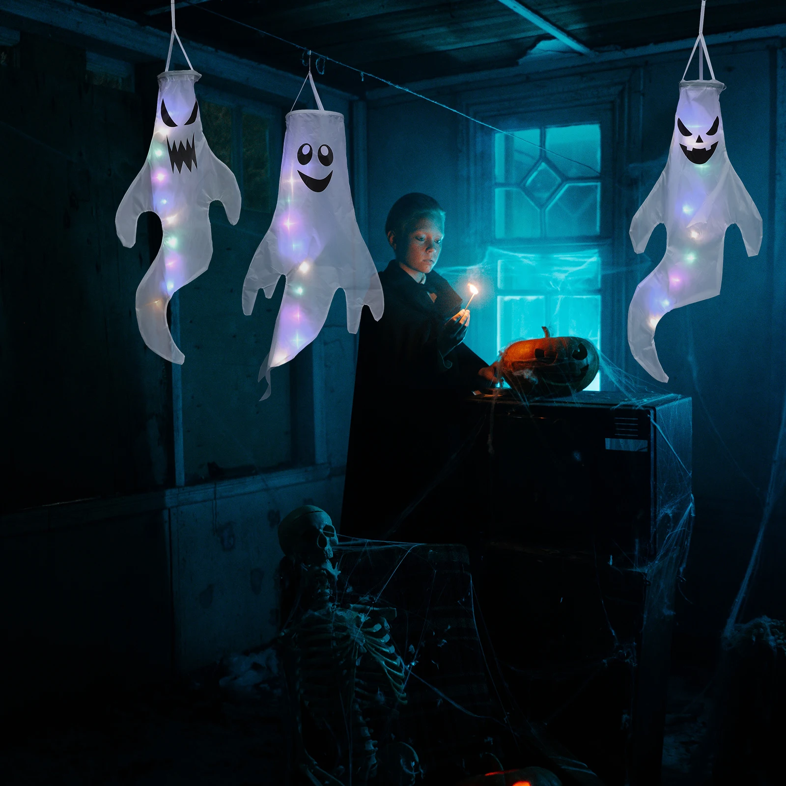 

3 Pcs LED Windsocks Polyester Halloween Flag Scary Pendant Skull Decor Ghost Stylish Outdoor Garden Courtyard Lightweight