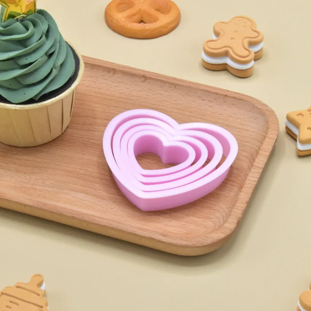 4Pcs/set Love Heart Cookie Cutter Wedding Party Fondant Dessert Cake Decorating Tools Heart Shape Biscuit Maker Pastry Cutter