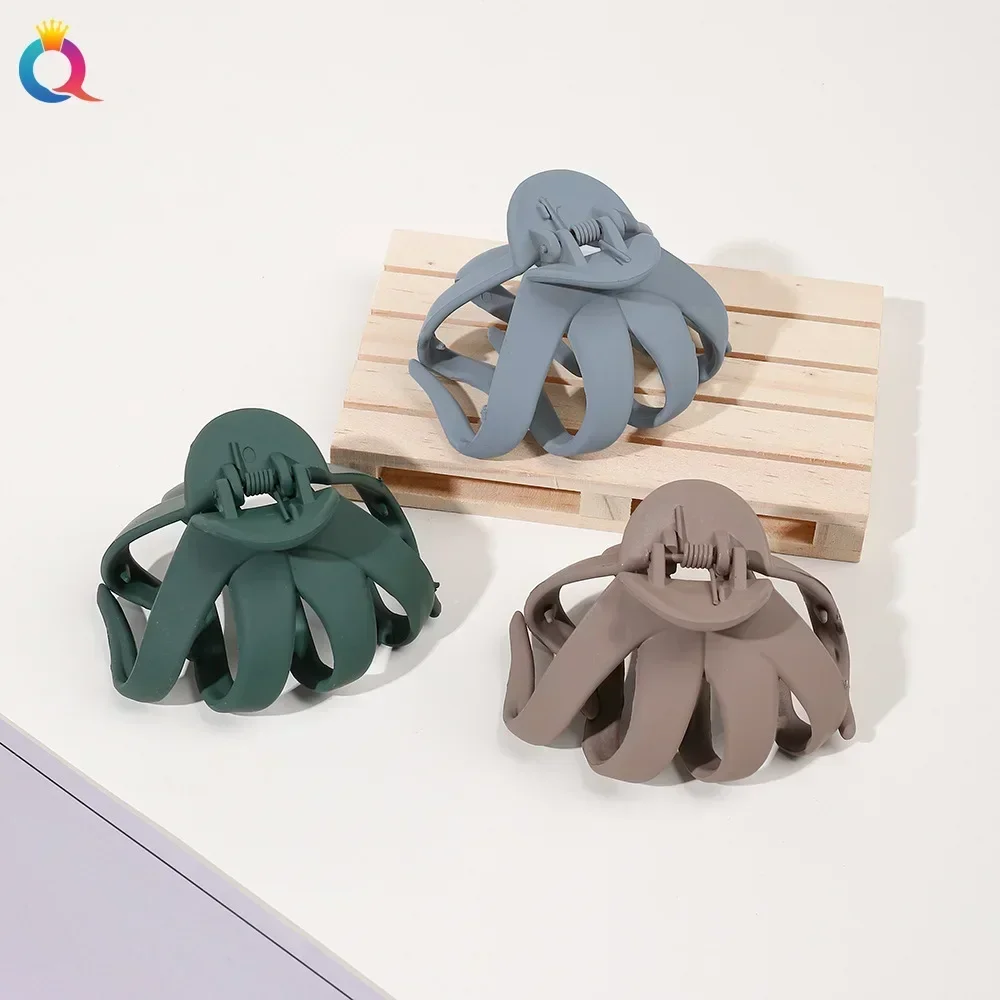 Korean Irregular Octopus Hair Clip 7cm Simple Solid Color Women's Back of Head Hairpin Holiday Party Girl Hair Accessory Gift