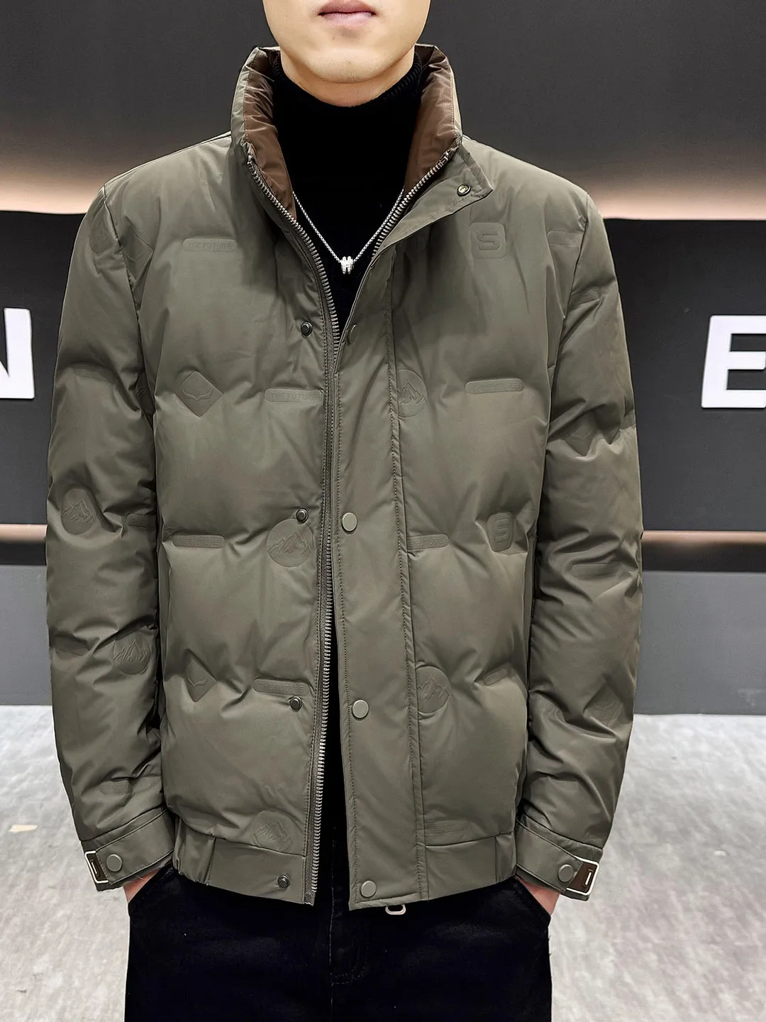 

Мужская orth Thiened down Jaet 2025 New Sle High End, большой размер, воротник-стойка, теплая зимняя белая верхняя одежда на пуху Du