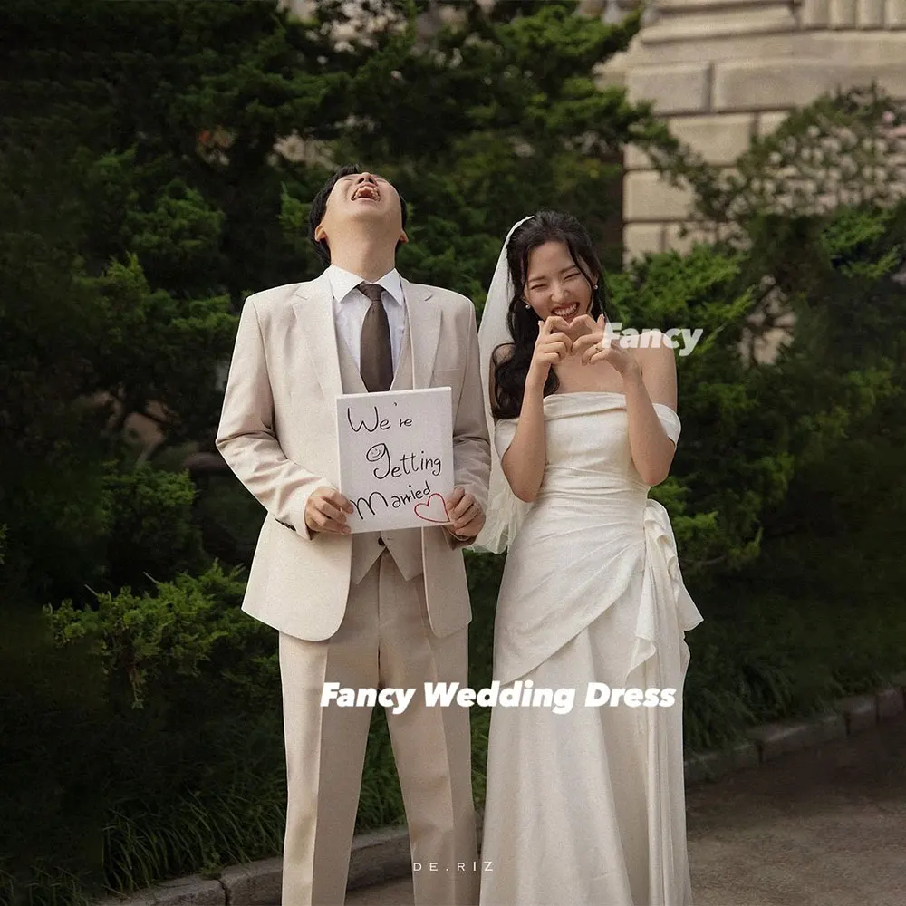 Fancy Korea Simple Off Shoulder Taffeta Wedding Dress Soft Satin Pleats Evening Party Dresses Back Corset Customized