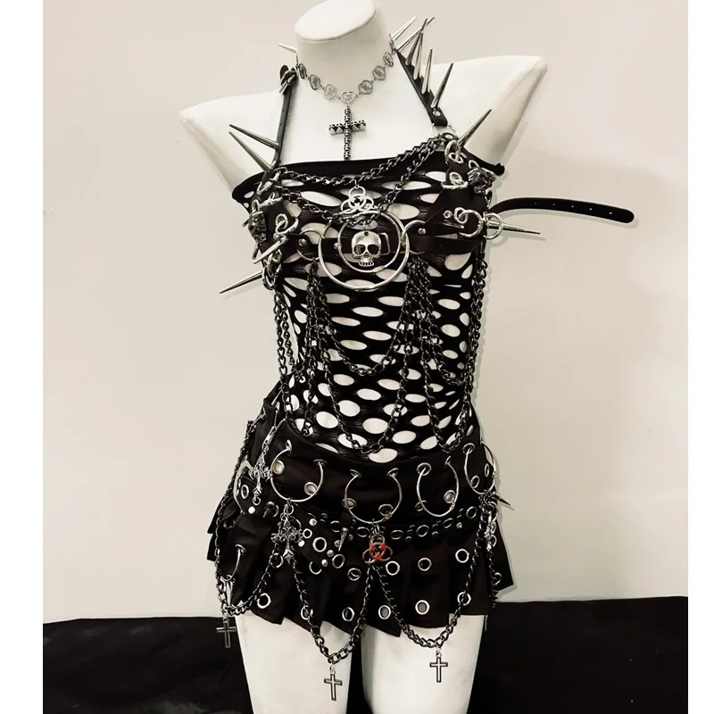 Nieten Tank Tops sexy Top y2k Kleidung y2k Crop Top Gothic Kleidung Gothic Tank Tops Punk Tops y2k Mode Totenkopf Top Vintage Tops