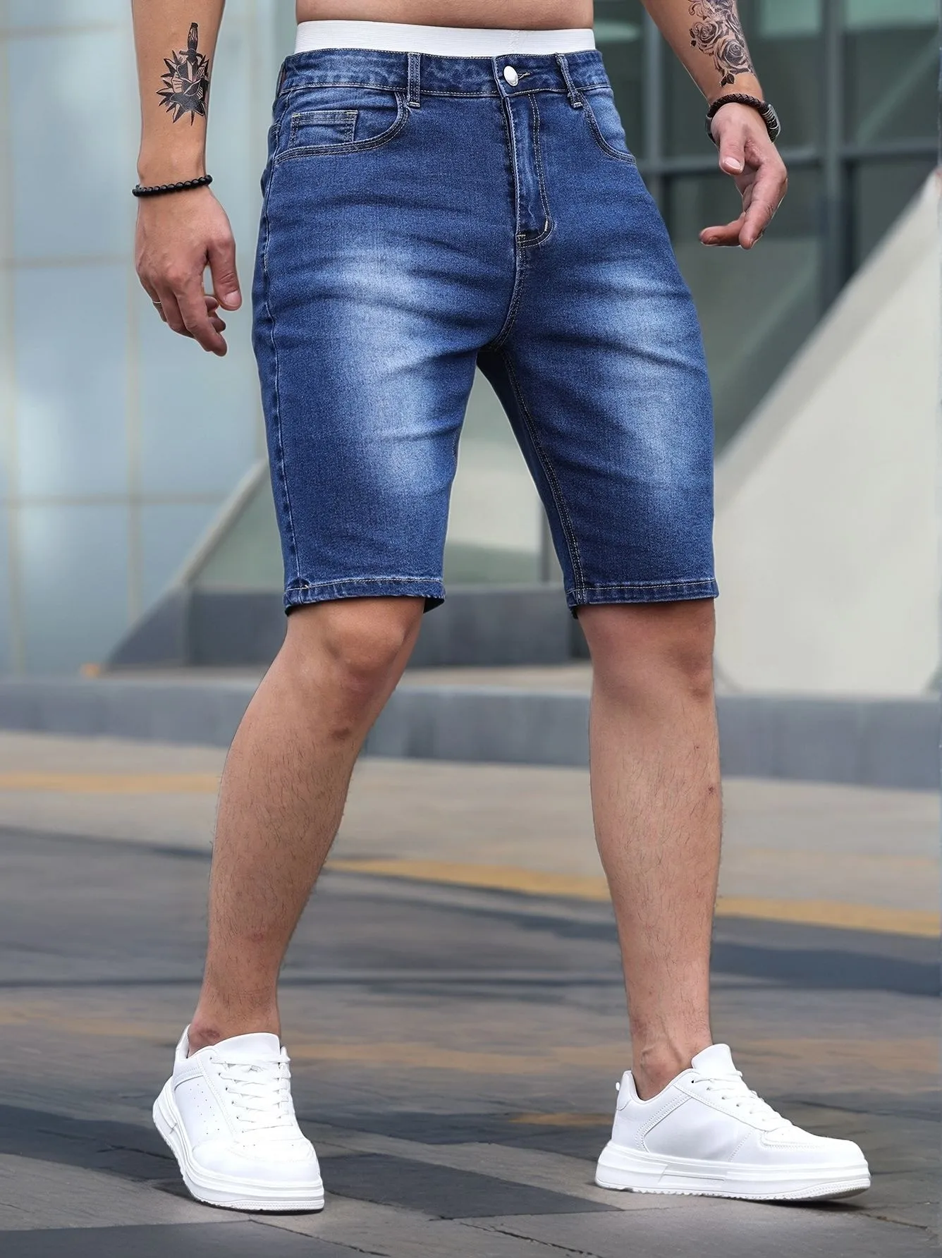 

2025 Summer New Men's Denim Shorts Skinny Black Blue Thin Section Fashion Slim Fashion Casual Jeans Shorts Male