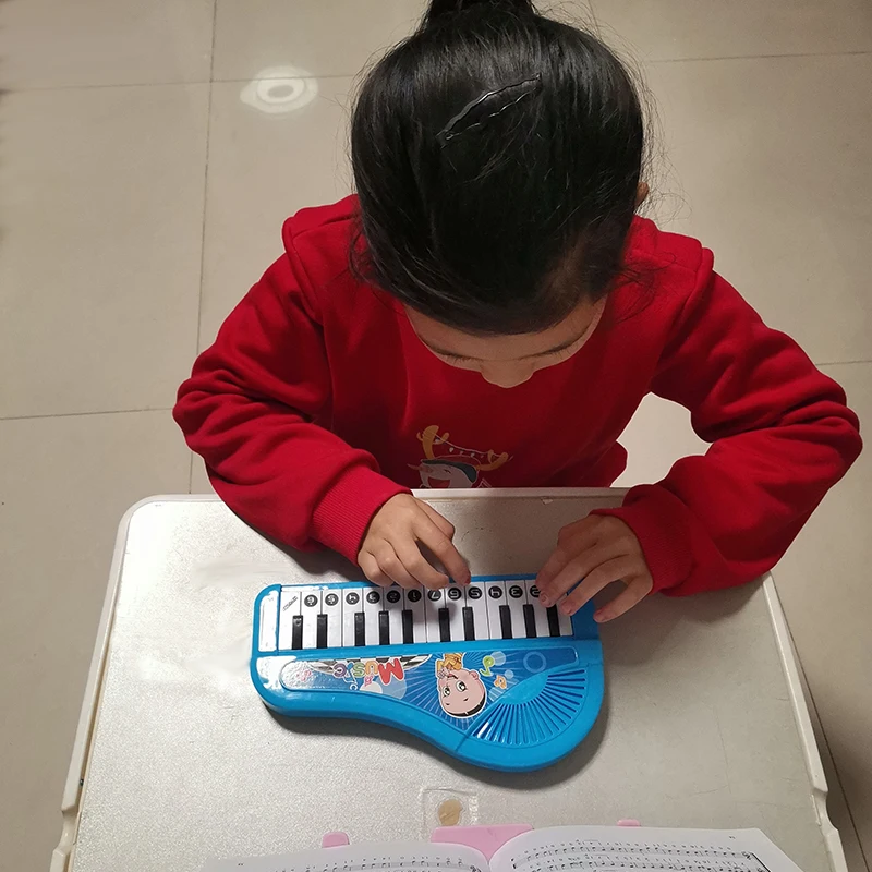 Elektronisches Orgelklavier für Kinder mit 23 Tasten, guter Klang, Lern- und Bildungspraxis für Kinder, Musikinstrumente, Spielzeug