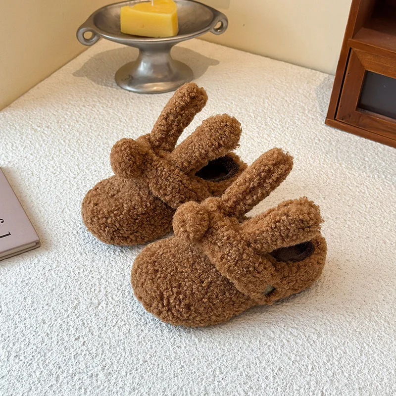 

Kids Winter Warm Cotton Slippers Cute rabbit Slip-On Shoes for Girls Soft Non-Slip Soles Lightweight Easy Wear Closure