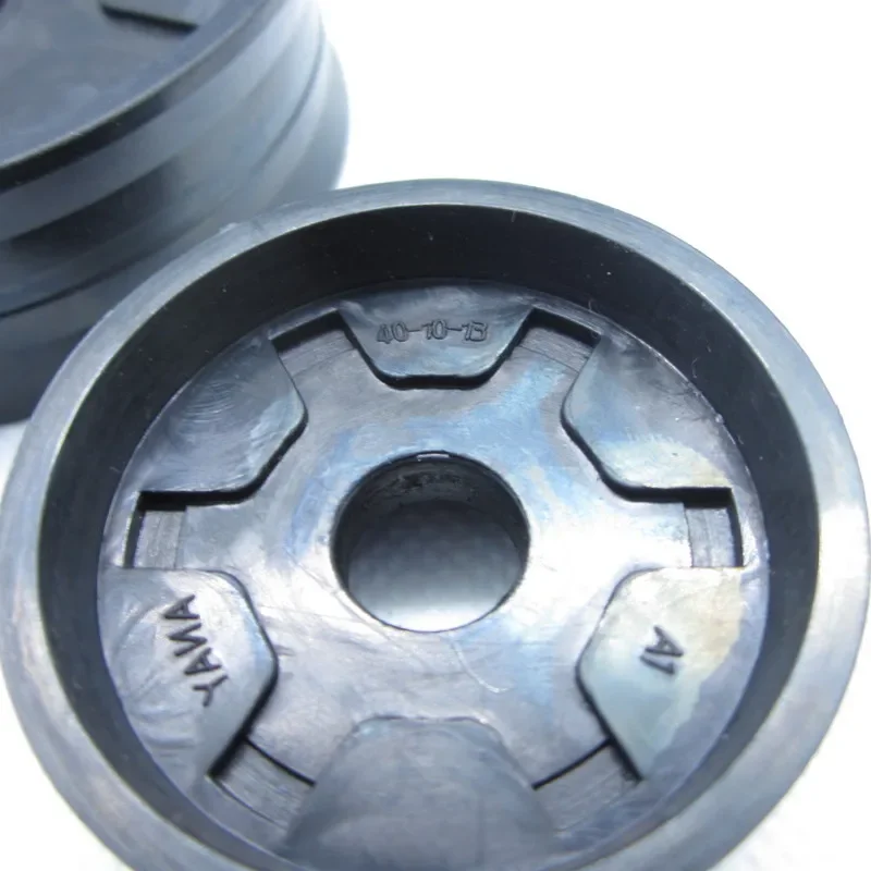 DK 32  Pneumatic Piston Rod Seal Air Cylinder and Valve Components Compressor Nitrile (NBR) Rubber Seal
