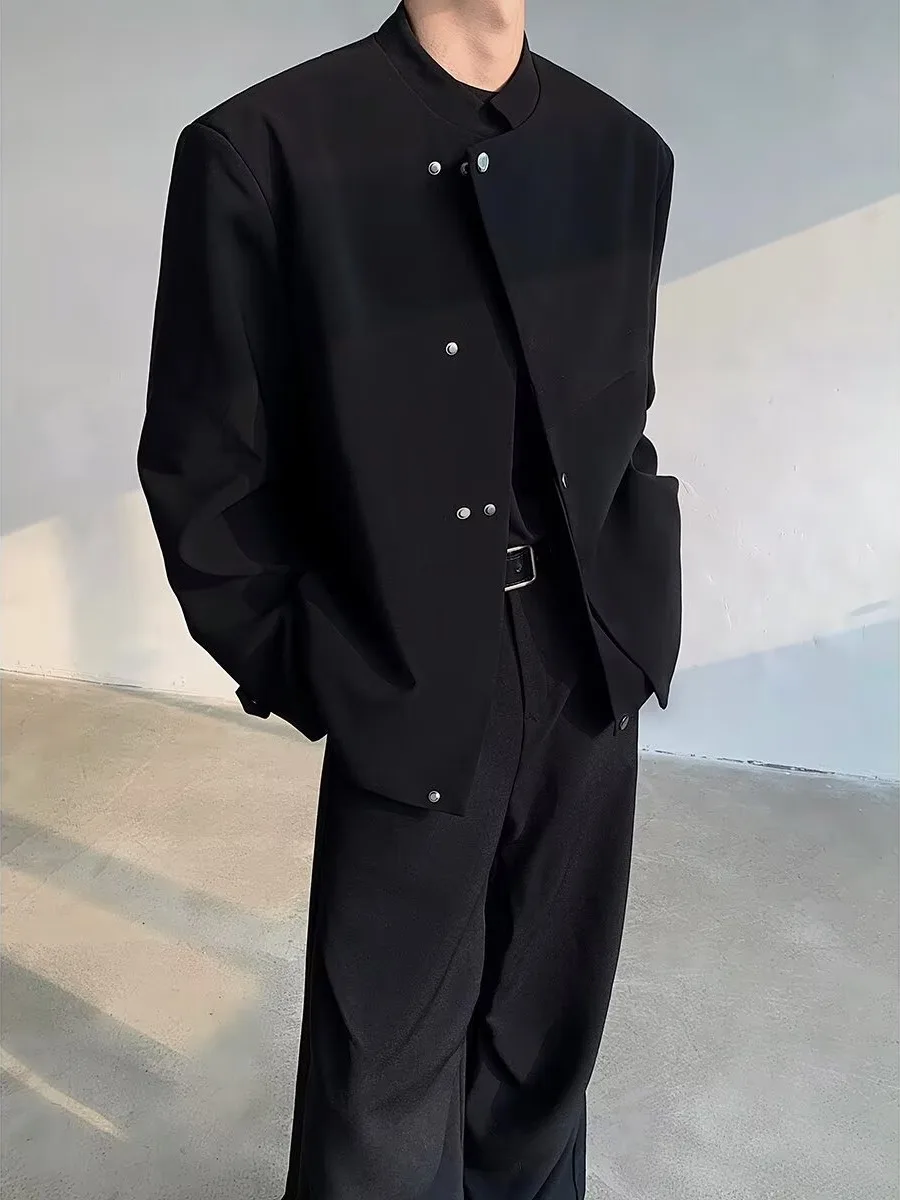 

Новая китайская молодежная куртка-жакет с воротником-стойкой, весенняя, на пуговицах, свободного кроя, повседневная, с металлическим декором