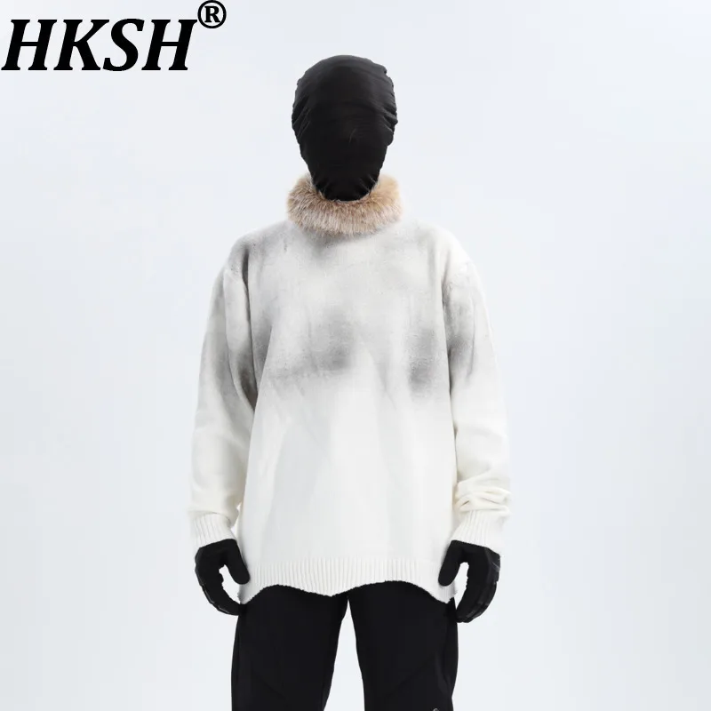 

HKSH Autumn Winter New Men Dark Niche Vintage Gradient Design Sweater Trendy Casual Distressed Fur Collar Loose Knitwear HK16332