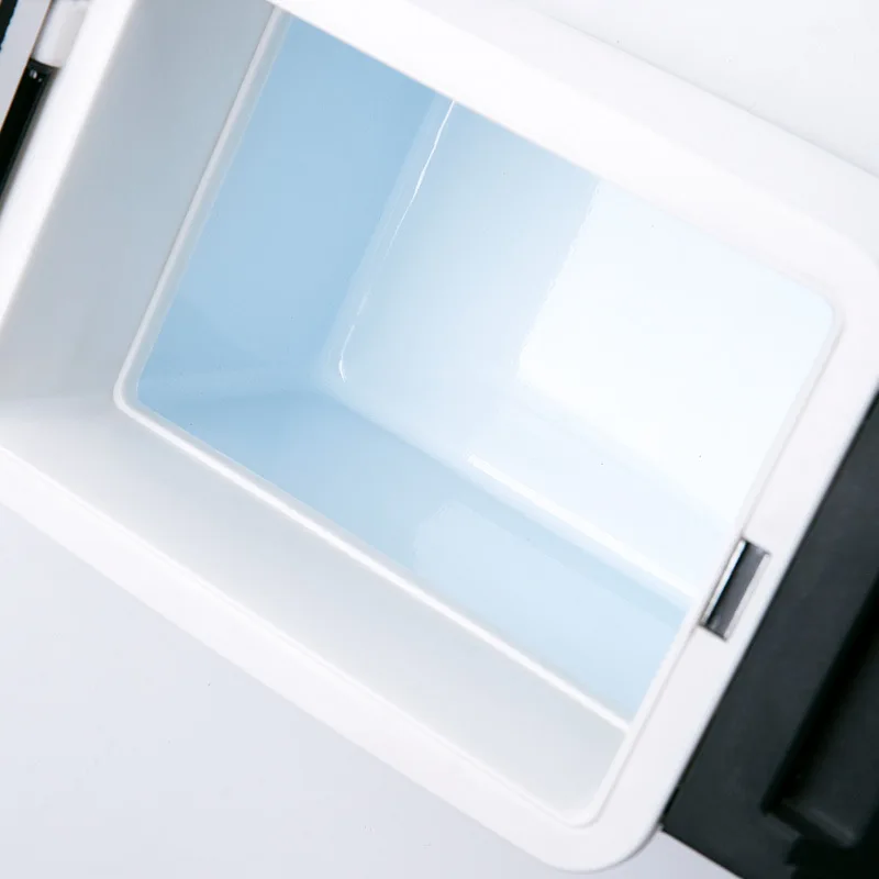 

Convenient small micro refrigeration mini refrigerator car refrigerator bicycle cold and hot box