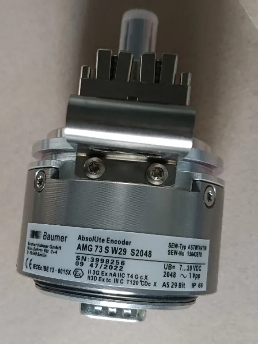 

Brand New Baumer SEW Eurodrive Absolute Encoder AMG 73 S W29 S2048 AMG73SW29S2048 Part No.13630768