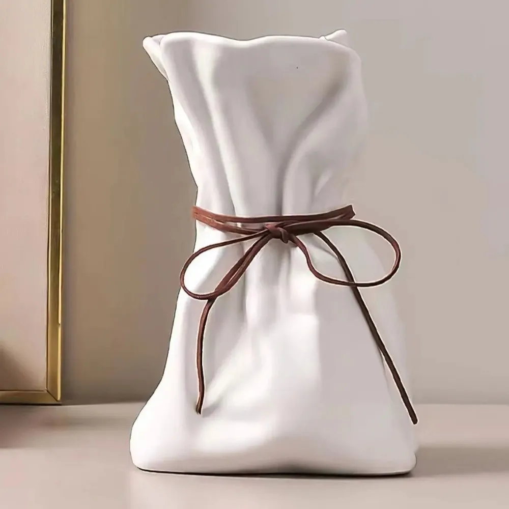 Minimalist Irregular Resin Vase Elegant Paper Bag Shaped Tabletop Flower Vase Nordic Style Creative Hydroponic Flower Pot