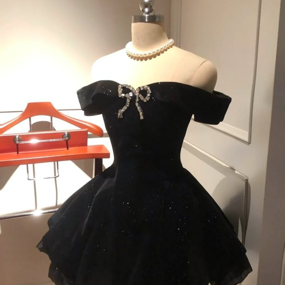 Black Velvet Dress Strapless Puff Ball Gown Elegant Mini Party Dress Women Summer Fashion Celebrity Style Formal Evening Wear
