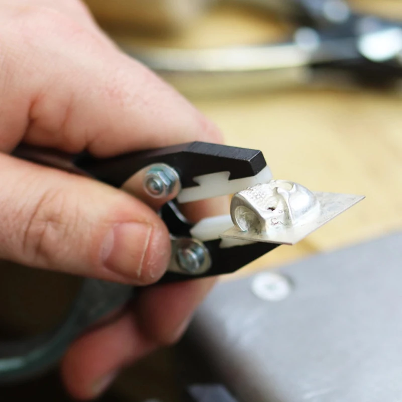 MAUN 4874‑140 Nylon Jaw Inserts Flat Nose Parallel Plier 140mm Return Spring Jewelry Wire Working Hand Tool