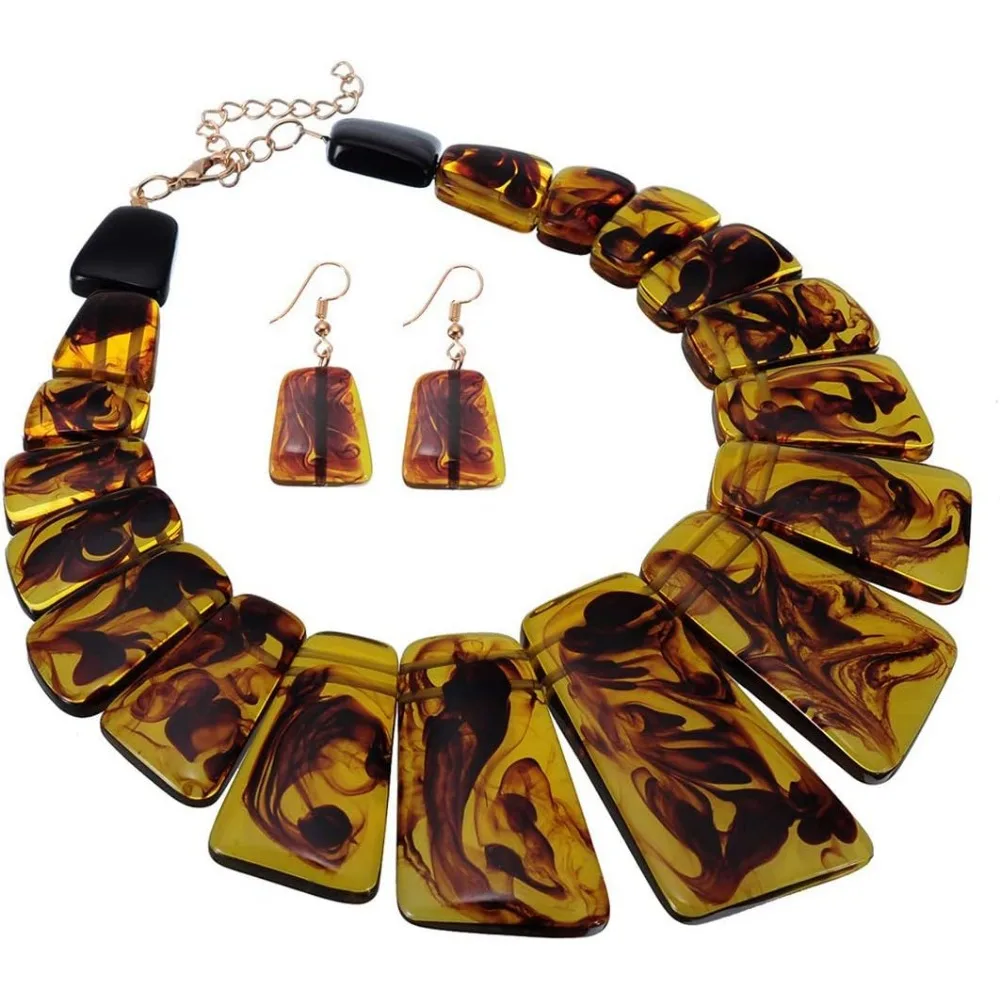 

Vintage Chunky Statement Necklace and Earrings Set Collar Choker Bib Pendant Jewelry for Women