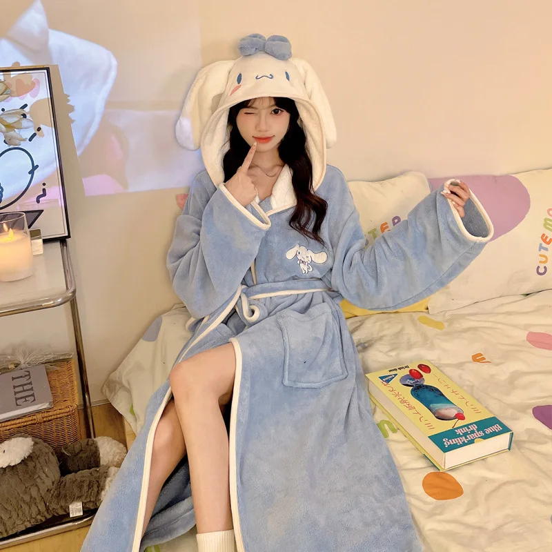 Sanrio My Melody Kuromi Cinnamoroll Pom Pom Purin Thickened Cute Cartoon Sleeprobe Hooded Bathrobe Women New Trend Coral Flannel