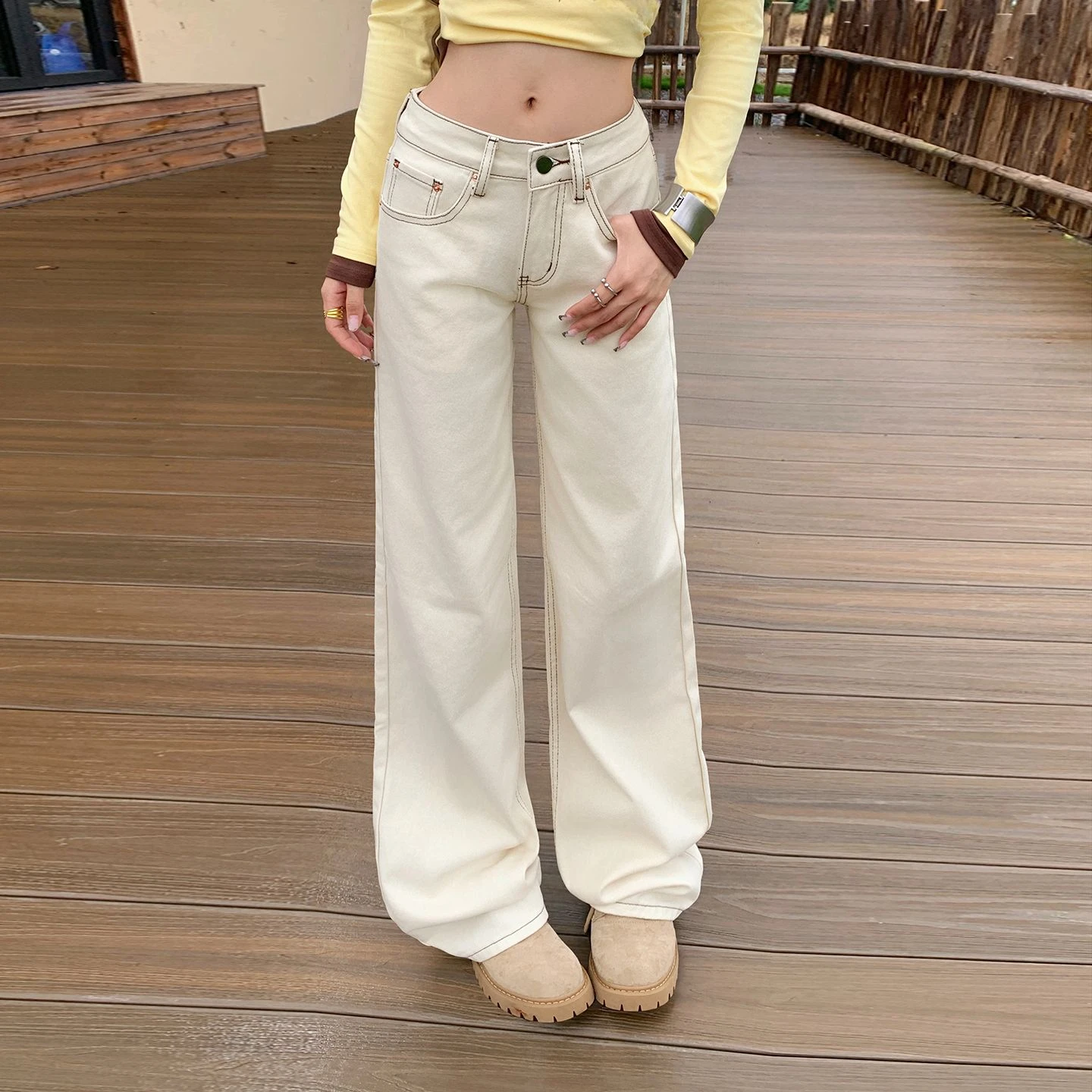 

ZHISILAO Y2K Low Waist Beige Jeans Women Vintage Wide Leg Straight Denim Pants Streetwear Autumn Winter 2025