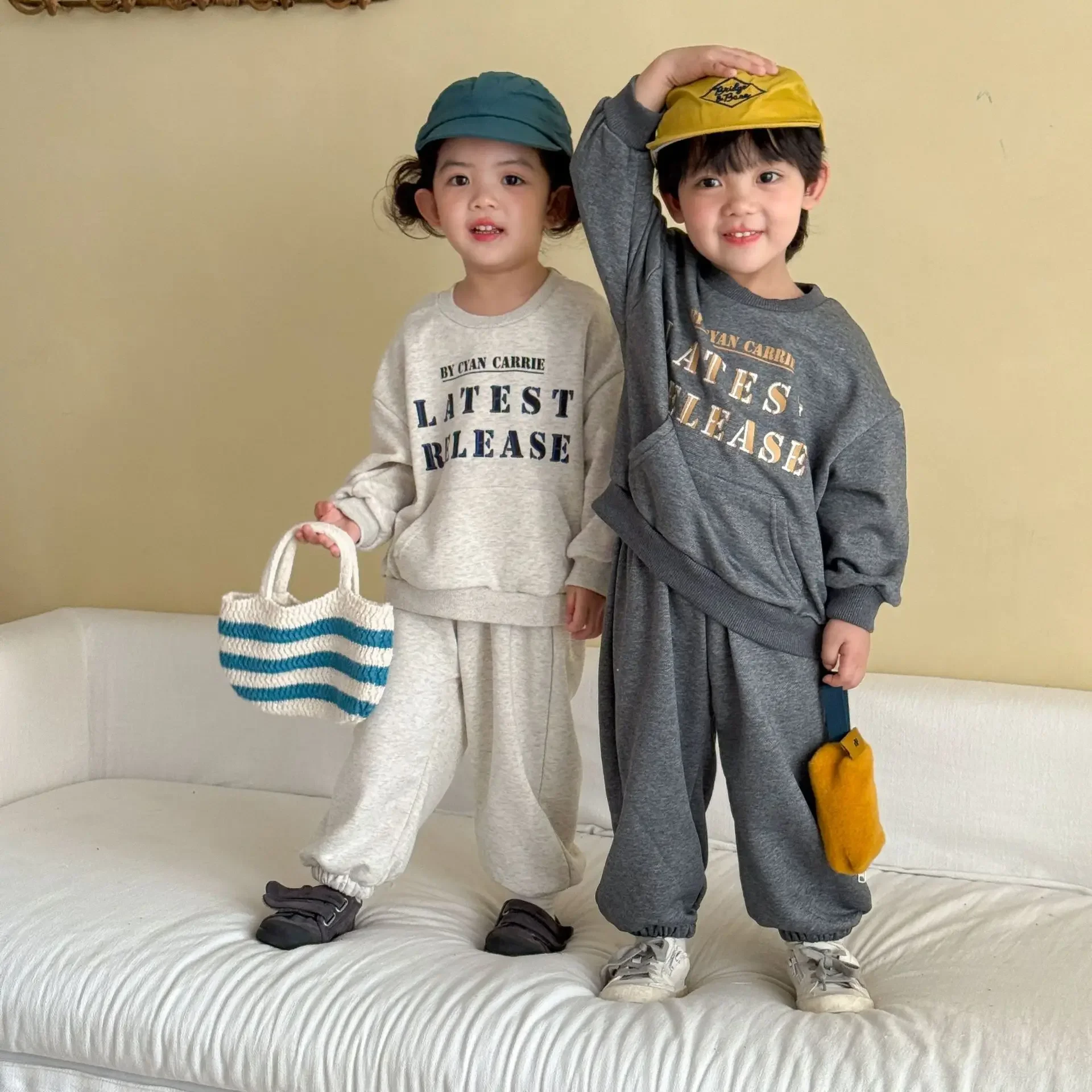 Children's Sets Boys Autumn Sports Suit Girls' Casual 2026 New Spring Autumn Baby Boys' Hoodie and Pants Two-piece Set 3