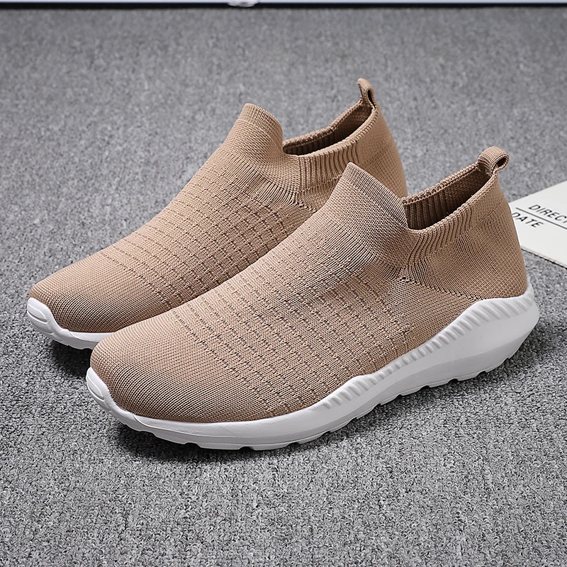 

Mens Sports Shoes Breathable Mesh Running Shoes 2025 New Soft Lightweight Comfortable Casual Walking Shoes for Men