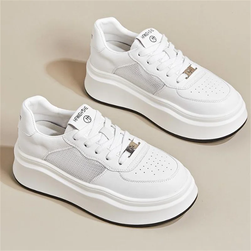 women Classic dermis Sports Shoes Casual Comfortable Breathable Lace Wear Resistant Outsole White Size 34-40 Sneakers