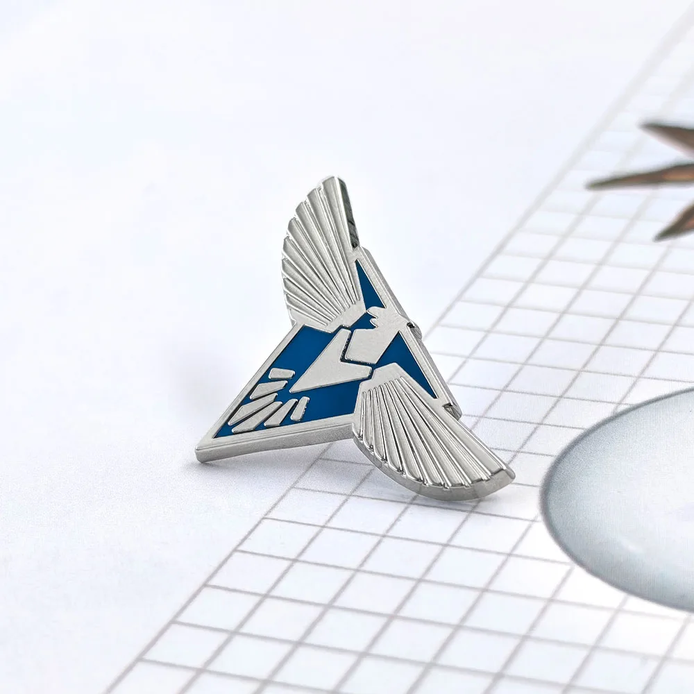 Red Alert 2 Allied Eagle Logo Emaille-Pin Command Conquer Spiel-Brosche Silberflügel Dreieck Abzeichen Sammlerstück für Fans Schmuckgeschenk – Detail 10