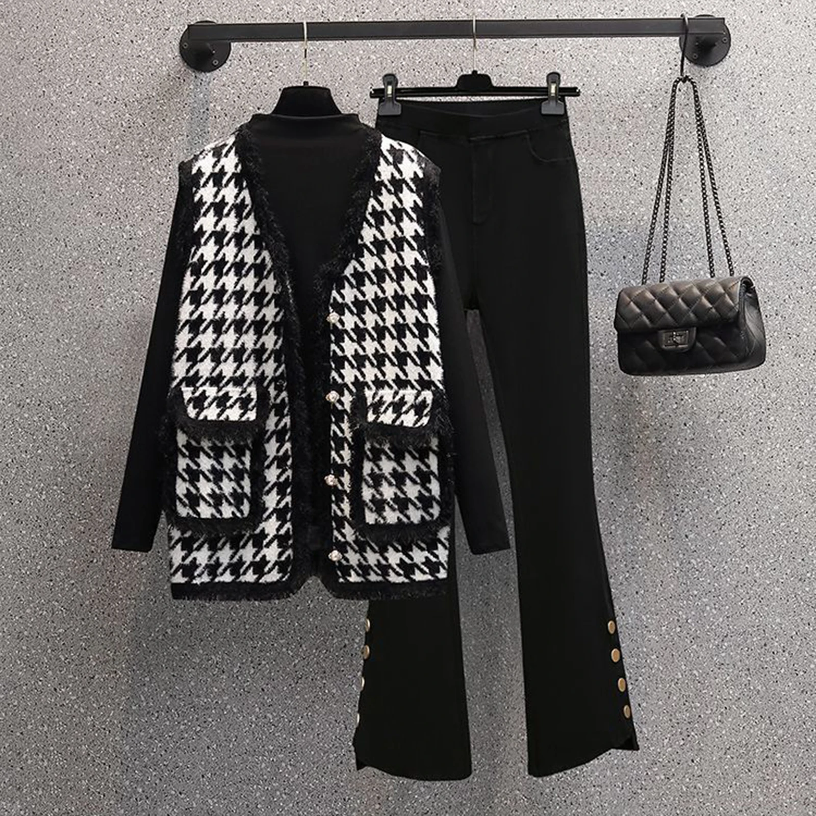 

Women's Spring Autumn New Black and White Plaid Three-Piece Set Loose Vest Coat+Slim Fit Knit Top+High Waist Micro Flared Pants