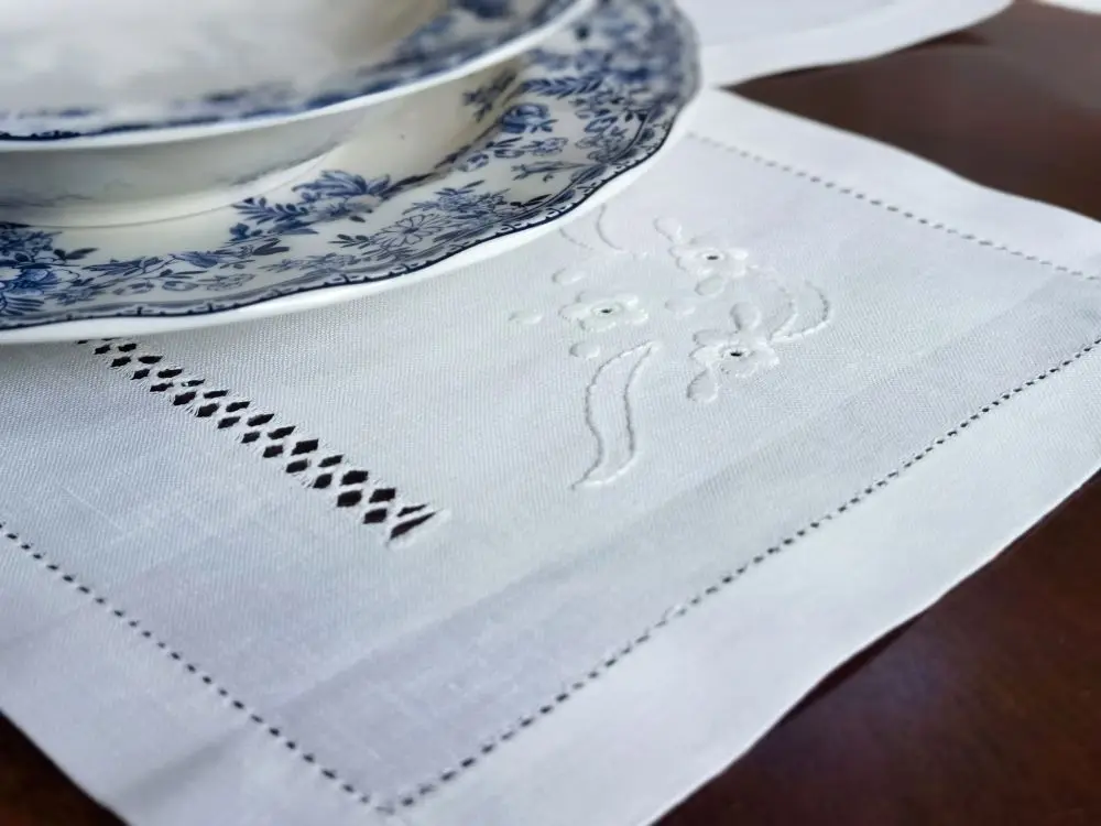 Handmade Embroidery Hemstitched Placemat, Table Runner, 100% Pure Linen, Table Set of 3pcs,Elegant, Vintage, White