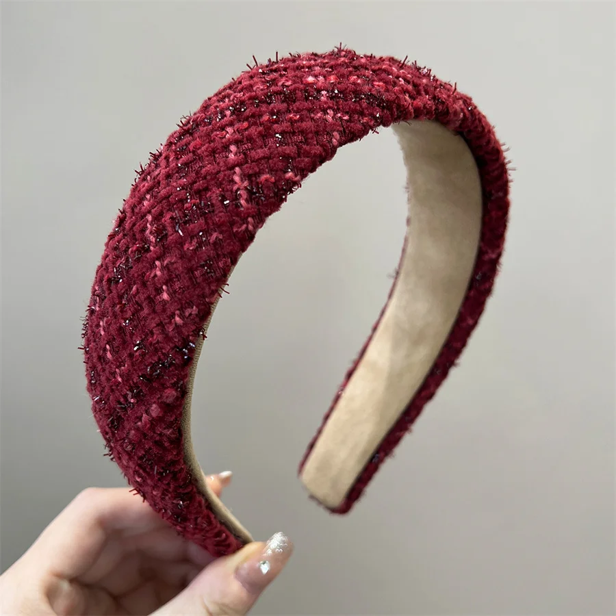 2025 nueva moda Otoño e Invierno diadema roja con lentejuelas diadema Retro de gama alta para mujer paquete de pelo sombreros versátiles para niñas