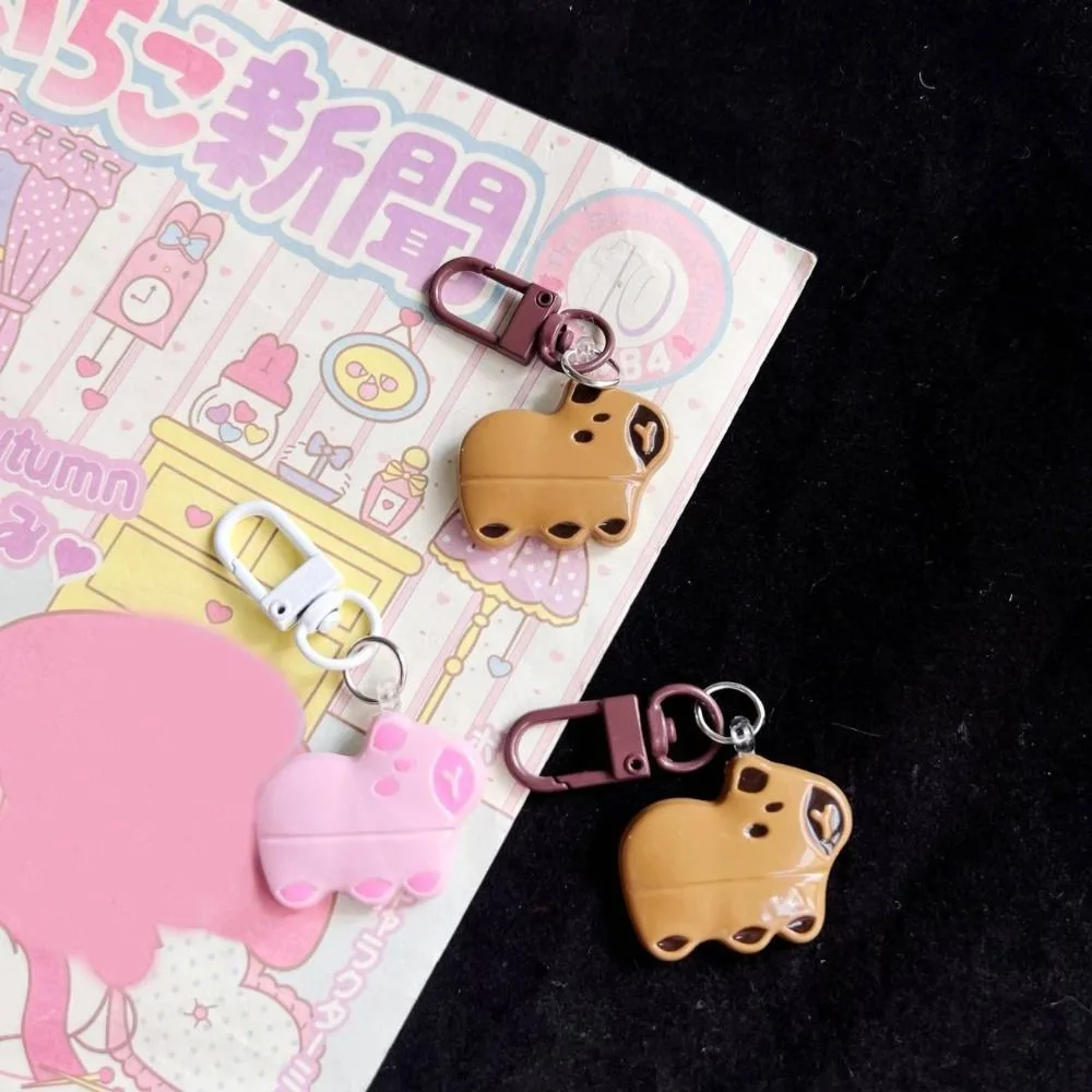 Lovely Capybara Capybara Keychain Resin Cute Kapibara Pendant Funny Creative Animal Keyring Couple