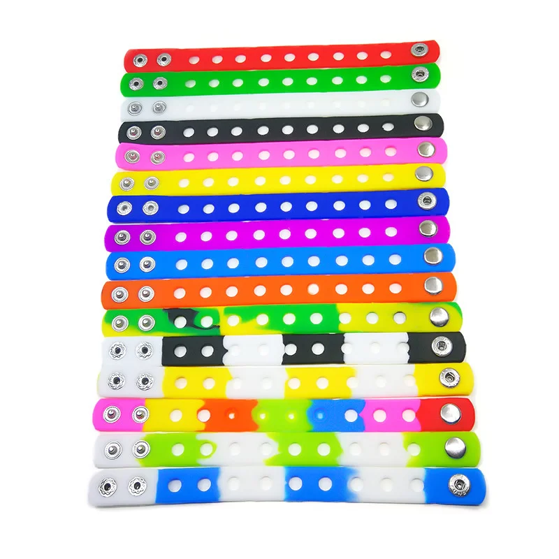 100pcs 18CM Mix Style Random Silicone Bracelet Wristband  Fit Shoe Charms Shoe Buckle Wristband Rubber Wrist Strap