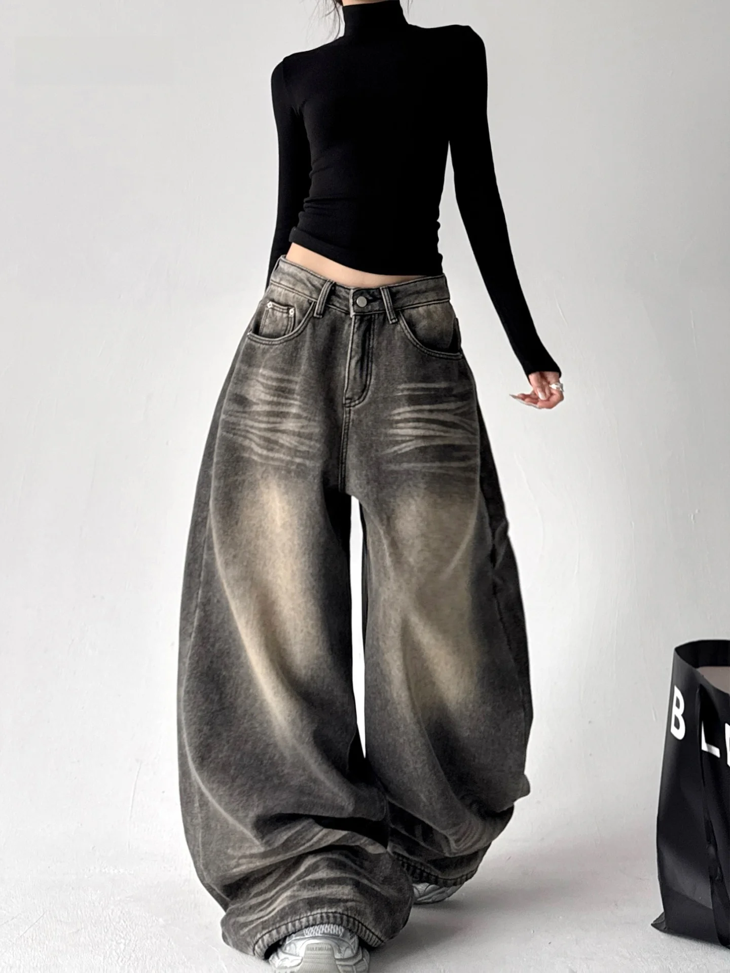 

Retro American Wide Leg Jeans Sexy Girl Waed Floor-Length Loose Fit Slimming Long Trousers for Women Winter Season