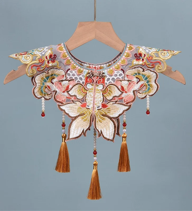 

Hanfu Decoration Cloud Shoulder Chinese Goldfish Embroidery Fake Collar Tassel Shawl