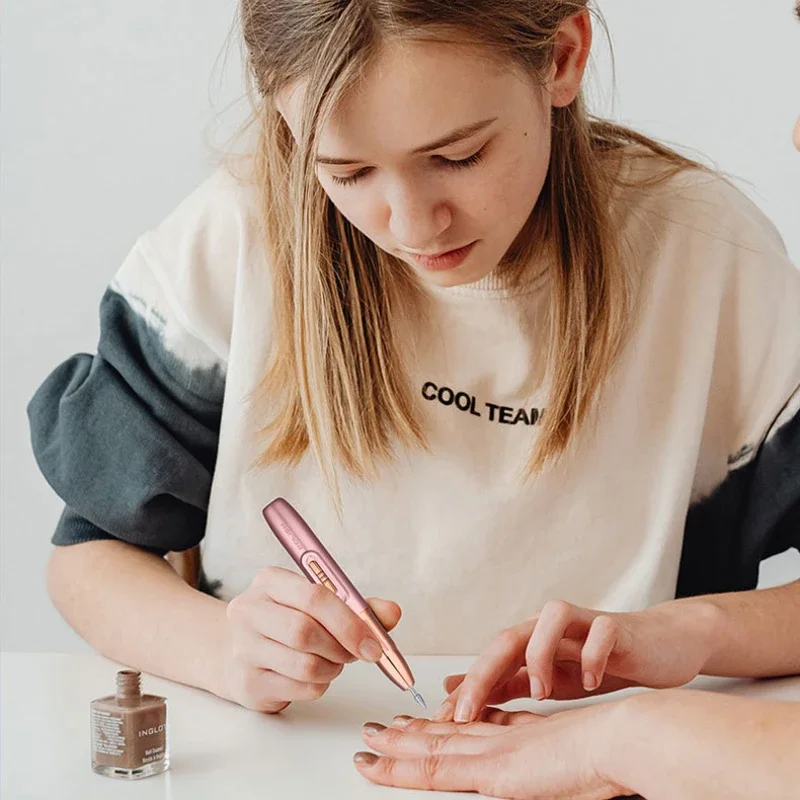 Elektrischer Nagelpolierer mit einstellbarer Geschwindigkeit, sicher, schnell, geräuscharm, tragbar, lange Lebensdauer und geräuscharm, für Split-Light-Nagelkunst