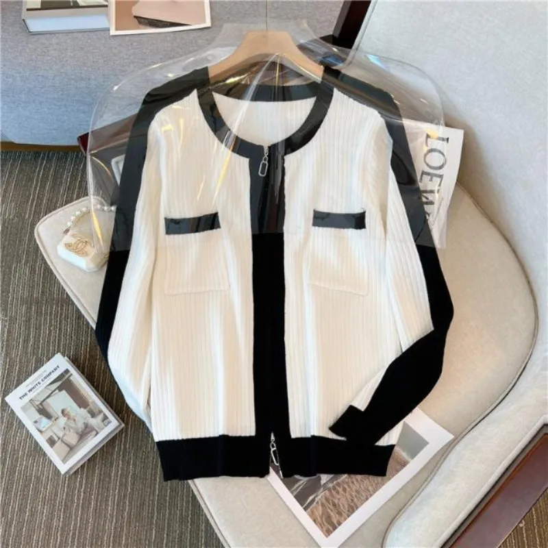 

Contrasted Color Spliced Long-sleeved Cardigan Knitted Sweater Autumn Meat Covering and Slimming Jacket Top