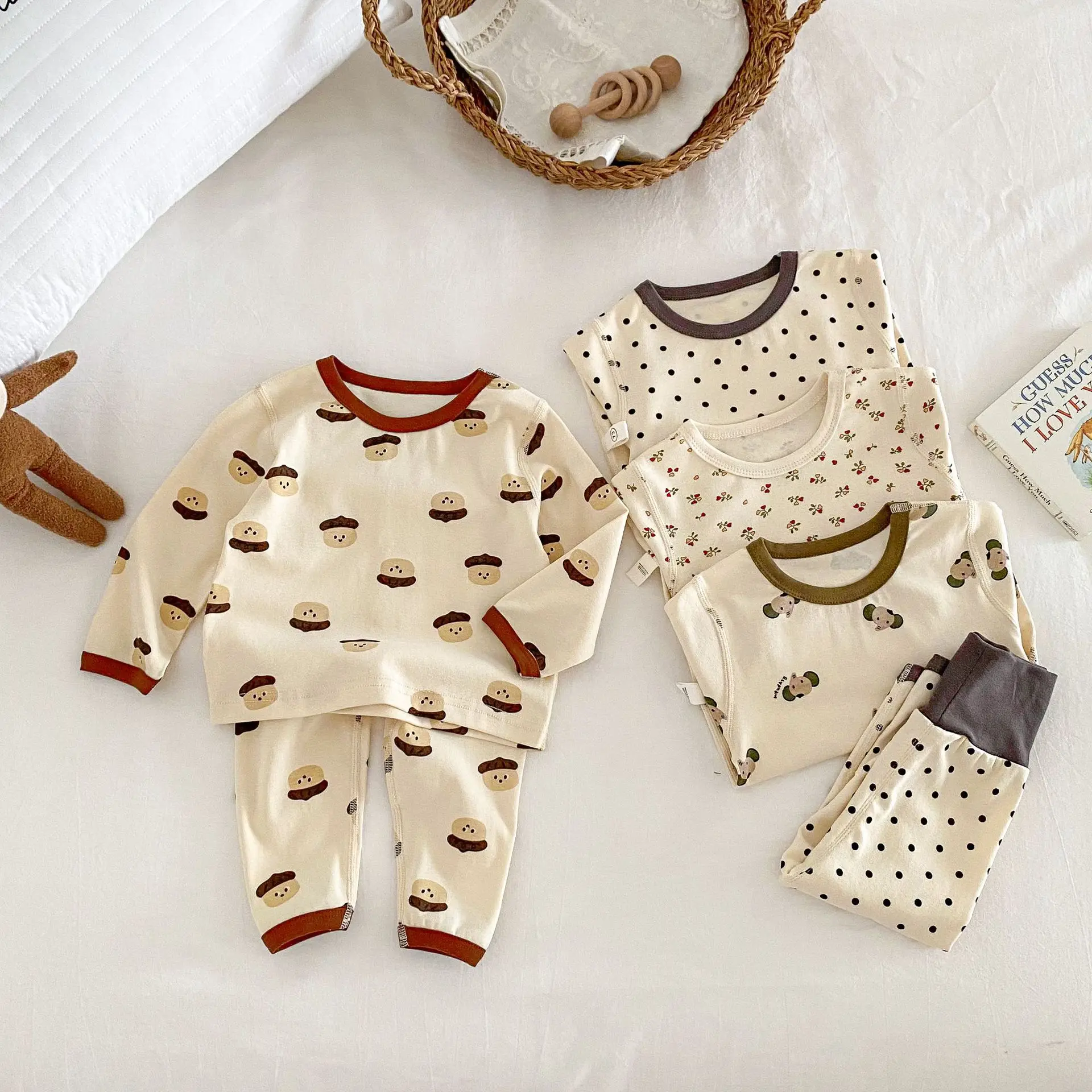 2-teiliges Set mit Blumenmuster für Mädchen – Herbst-Baby-Outfit mit Bauchschutzhose, trendige Herbst-Kleinkind-Kleidung