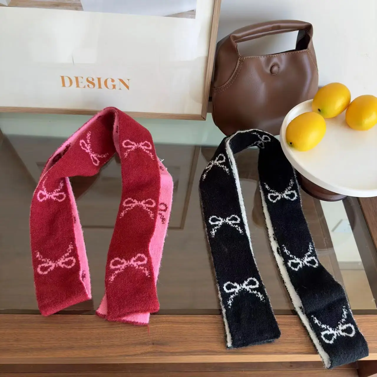

Korean Ins Double-sided Bow-tied Thin Scarf Winter New Warm Versatile Decorative Narrow Version Red Knitted Scarf