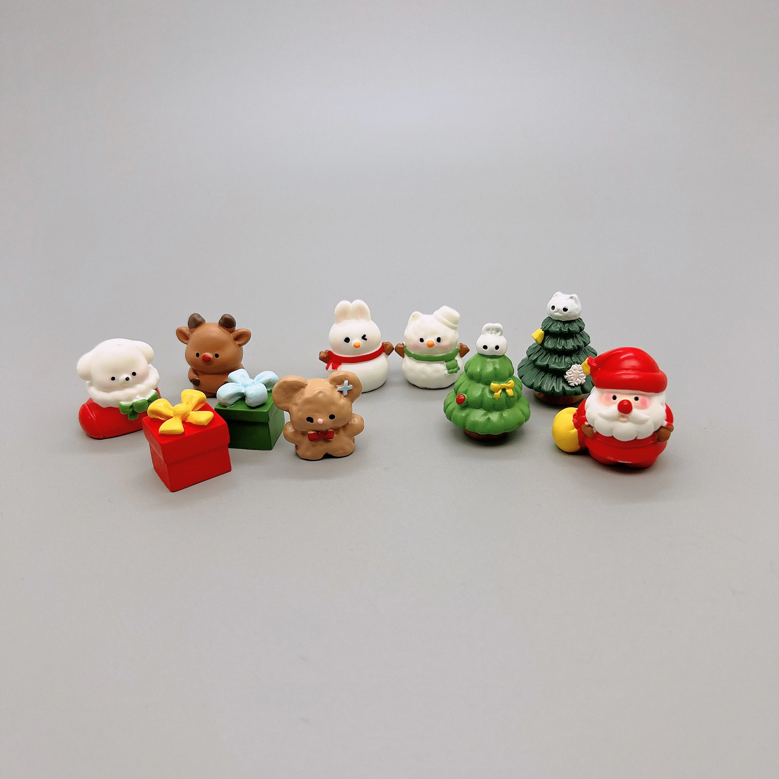 Santa Claus Christmas Tree Healing Ornament Car Console Office Desk Workstation Decoration