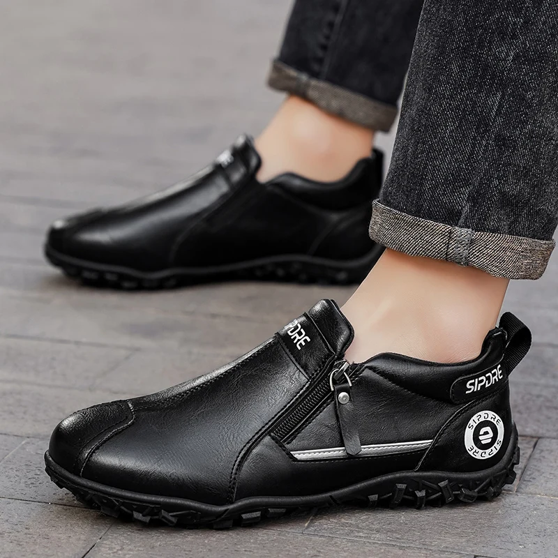 

New Casual, Lightweight and Versatile Men's Sports Shoes for Autumn and Winter, Fashionable and Trendy Flat Work Shoes for Men