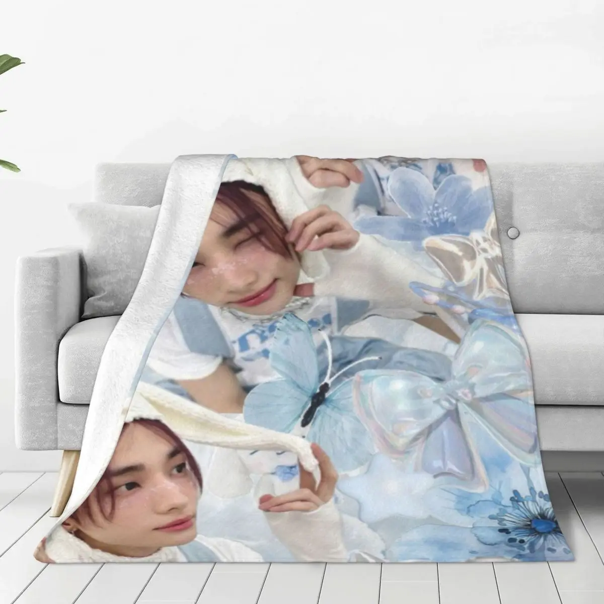 Fluffy Baby Blanket KPOP Hyunjin Collage Sofa Camp Nap Bedspread Cozy Flannel Blanket Bedroom Decor