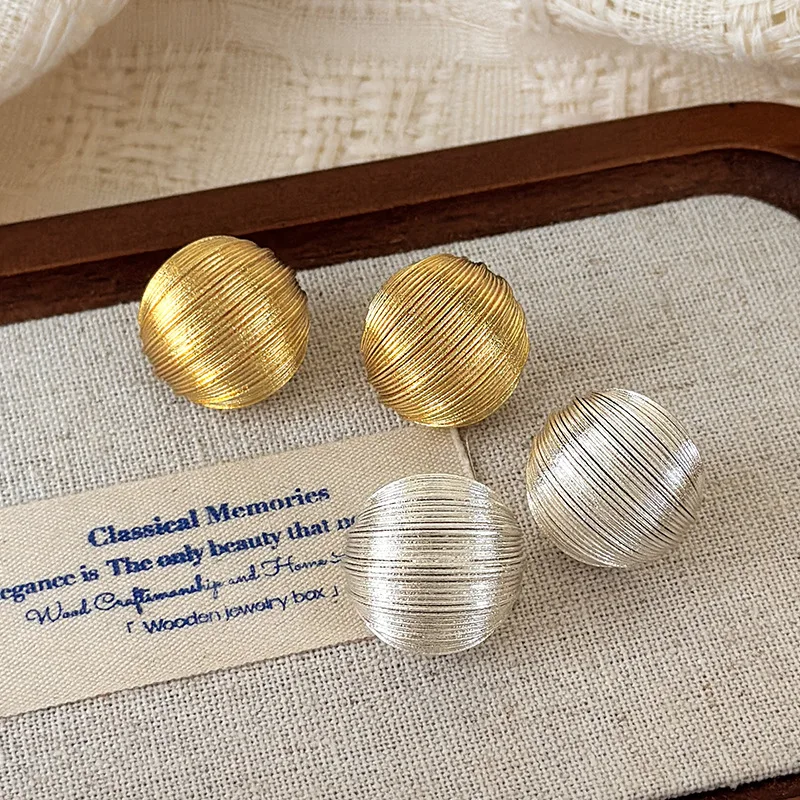 Earrings Vintage Metal Striped Round Ball Stud Women Half Circle Lightweight Elegant Minimalist Office Travel Gift
