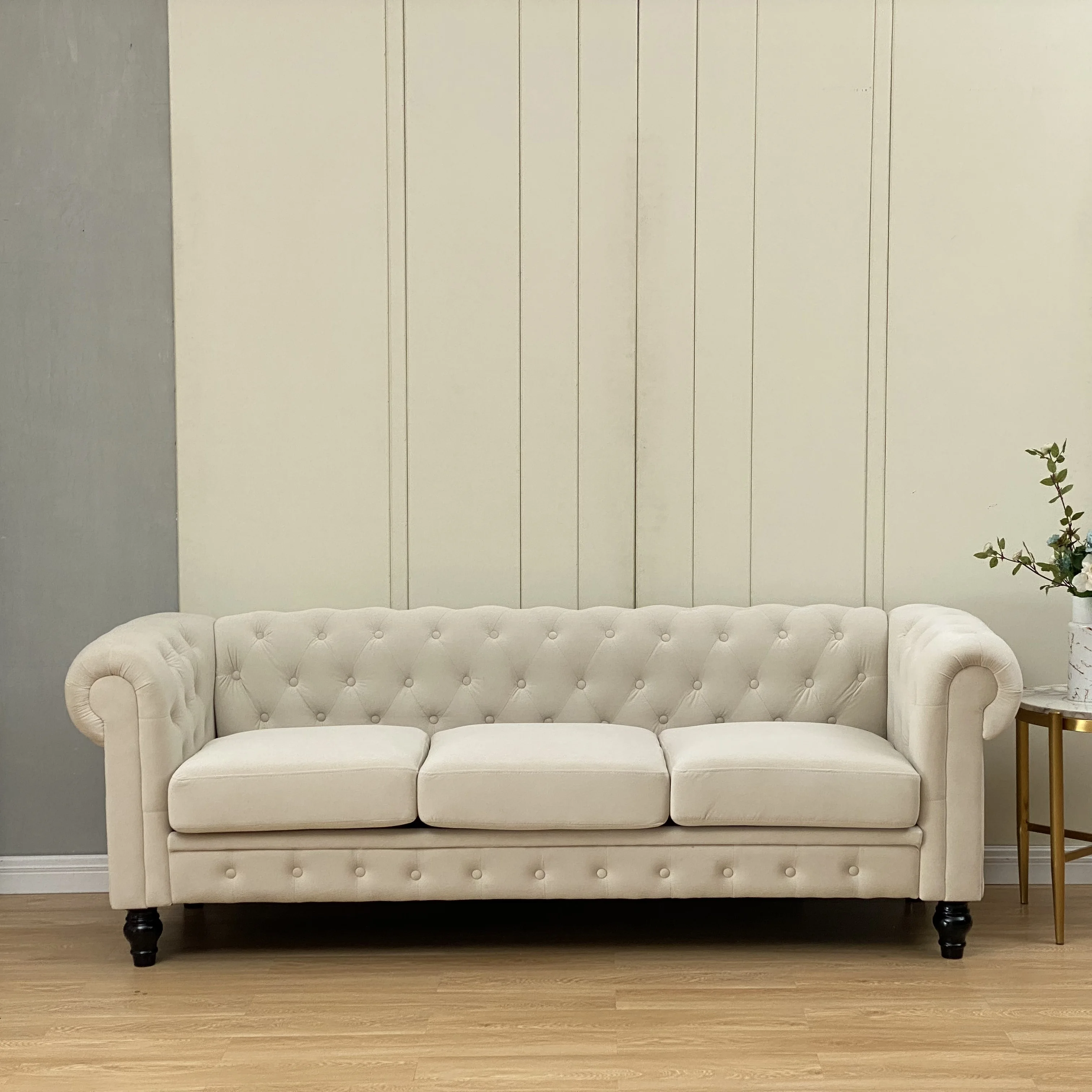 Elegant Beige Chesterfield Sofa - 3-seat Plush Fabric With Tufted Buttons And Wooden Legs - Classic Design, Comfortable Durable