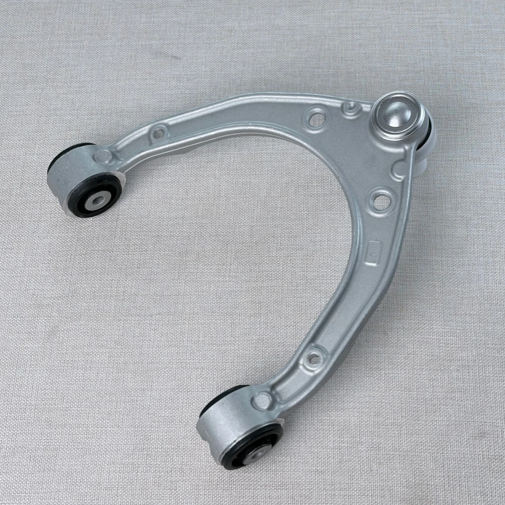 Front Upper Suspension Control Arm For AUDI Q7 (7P) VW Touareg (7P) Porsche Cayenne (92A) 7P0407021 95834105100 2011
